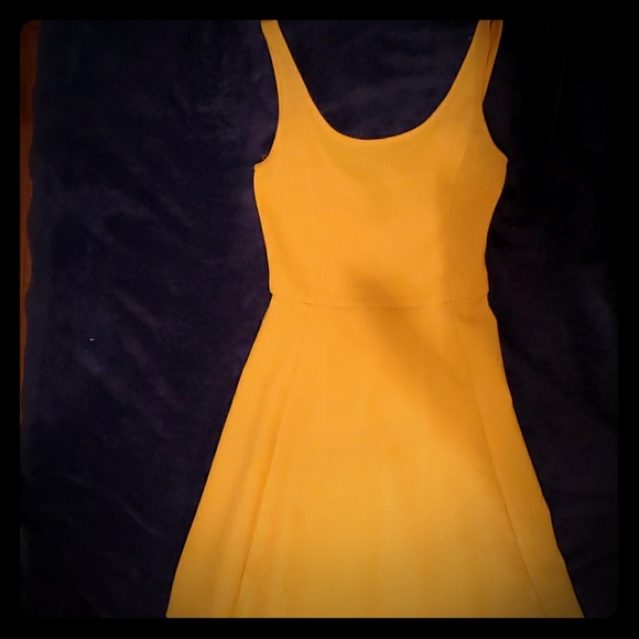 yellow jersey dress